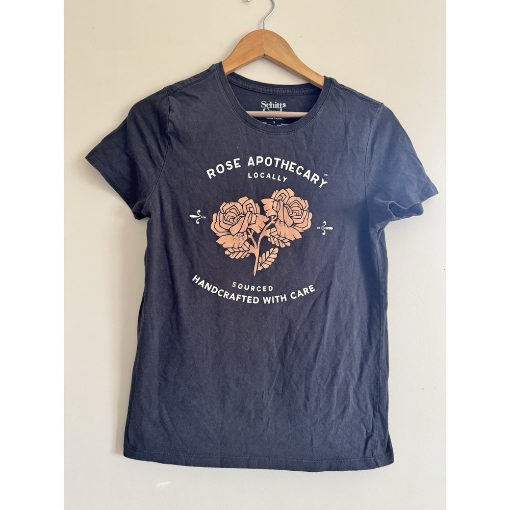 schitts creek t shirt Apothecary Rose Floral Cute Summer Basic Gray Graphic